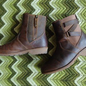 TEVA Ellery Ankle Waterproof Brown Leather Boots - Women's 8.5 - Fall/Autumn